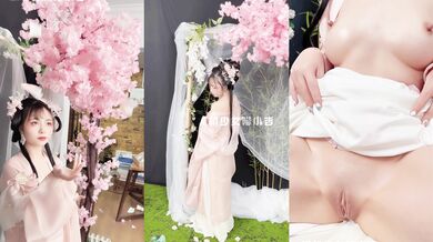 ✿稀有露脸✿ 高端摄影ACG业界女神爆机少女▌喵小吉▌古风画作《清平乐》汉服美妆仙女 性感诱人白虎胴体妙哉 (1)